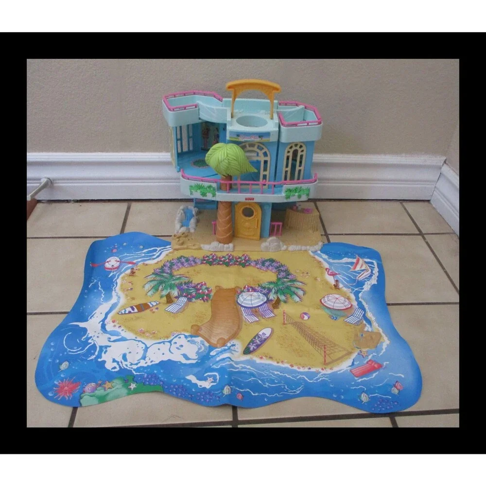 Fisher Price Sweet Streets Beach House with Very Rare Ocean Mat